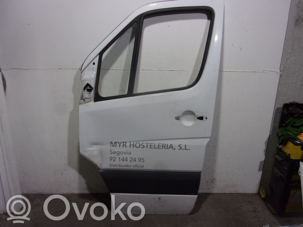 Mercedes-Benz Sprinter W906 Etuovi 