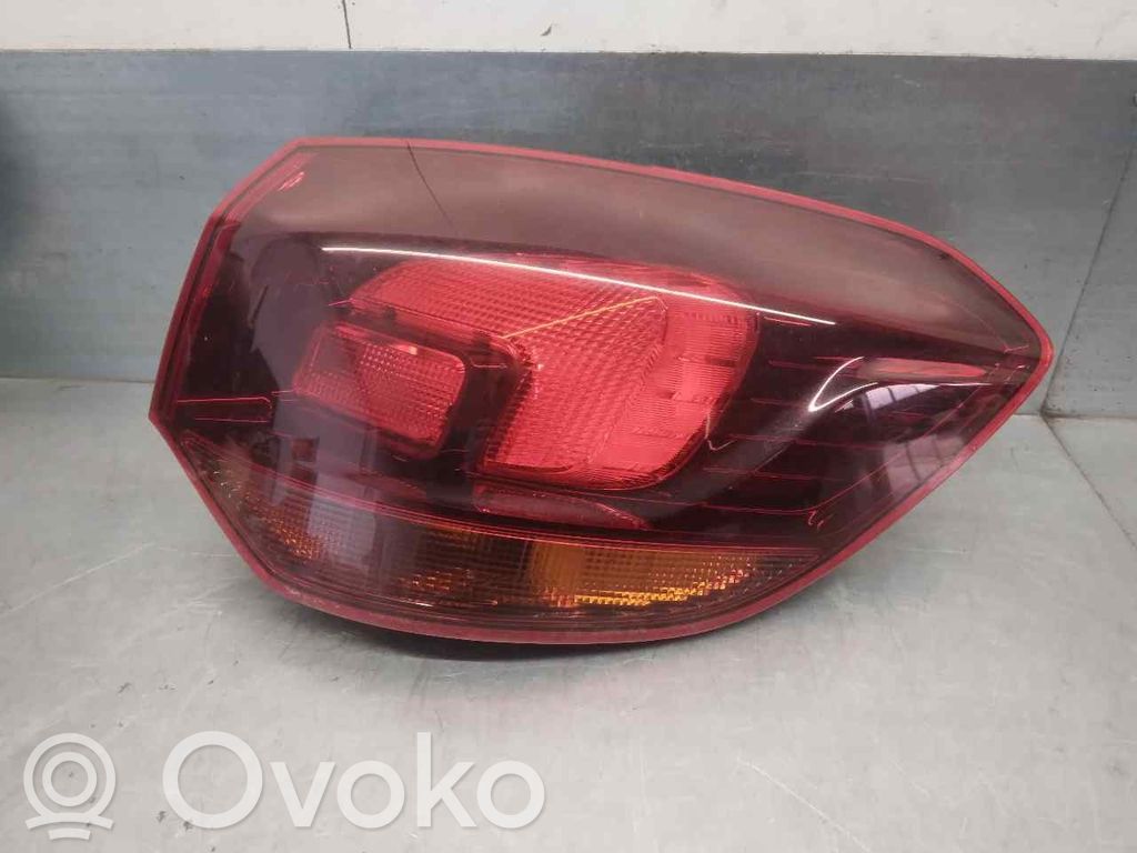 Opel Astra J Luci posteriori