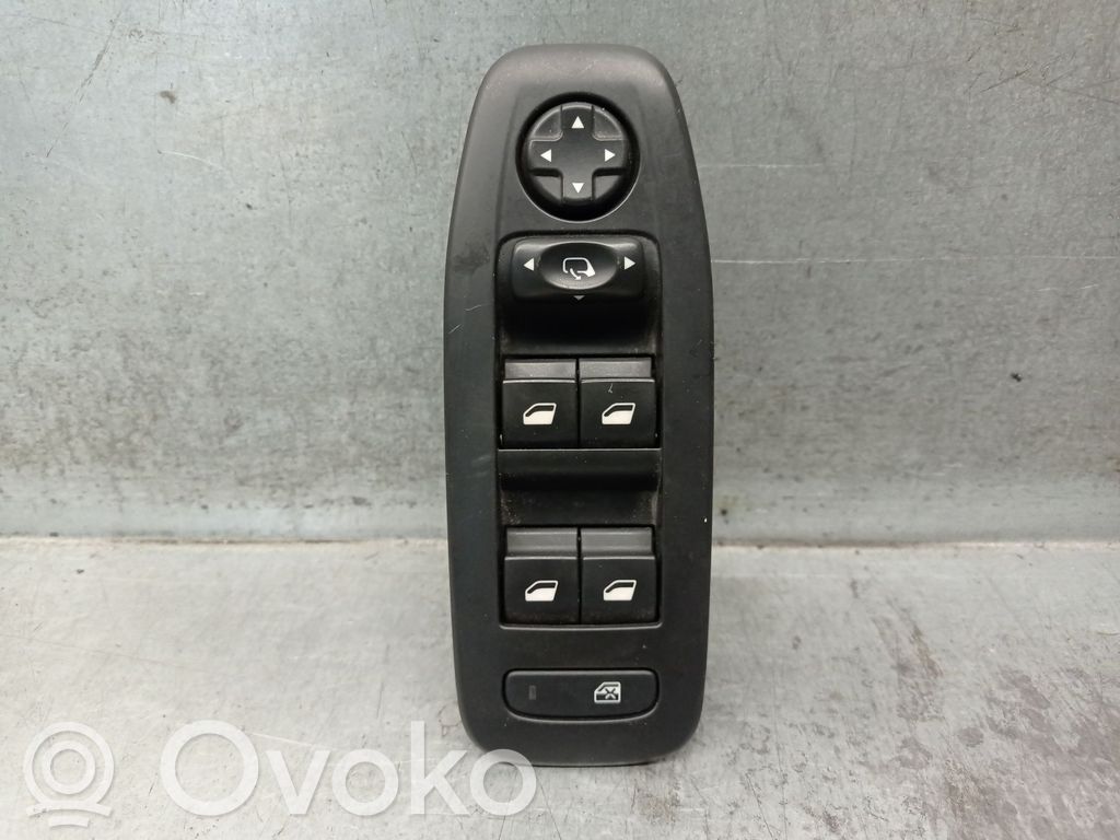 Peugeot 2008 I Comutator comandă geamuri electrice 