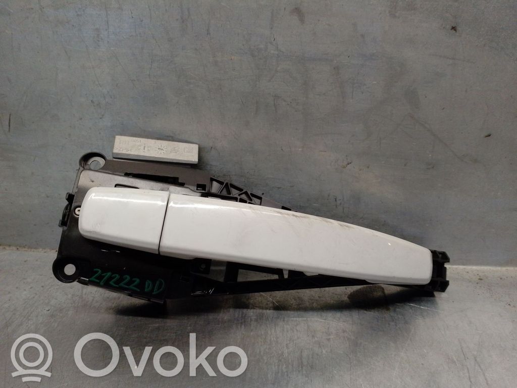 Opel Zafira C Etuoven ulkokahva 