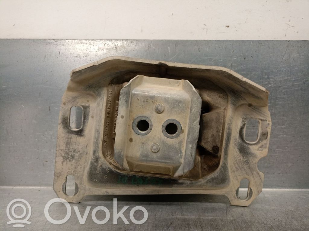 Opel Combo E Vaihdelaatikon kiinnitys 