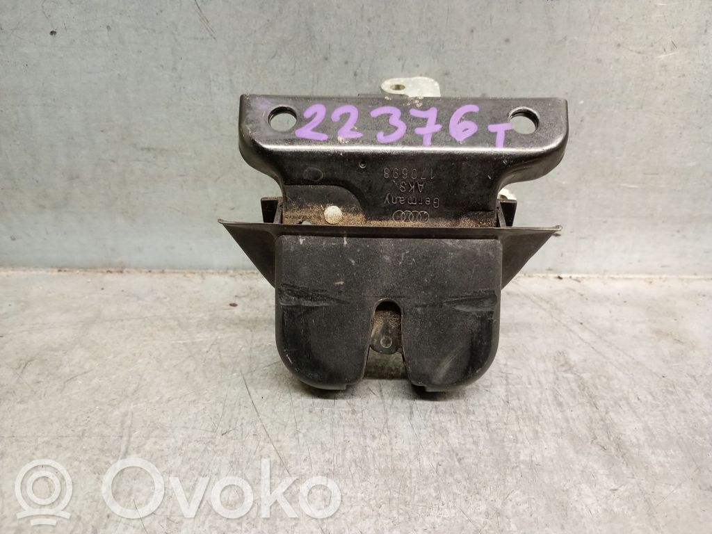 Audi A4 S4 B5 8D Tailgate lock latch
