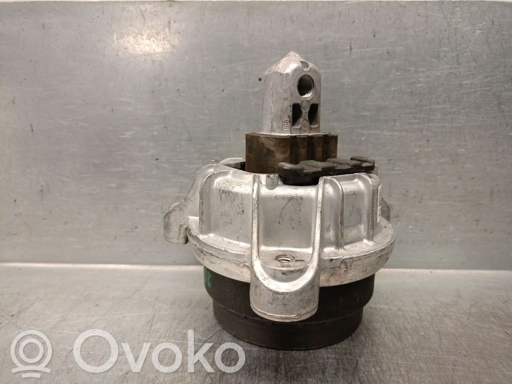 BMW 5 F10 F11 Soporte de montaje del motor 