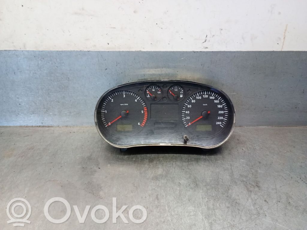 Seat Leon (1M) Geschwindigkeitsmesser Cockpit