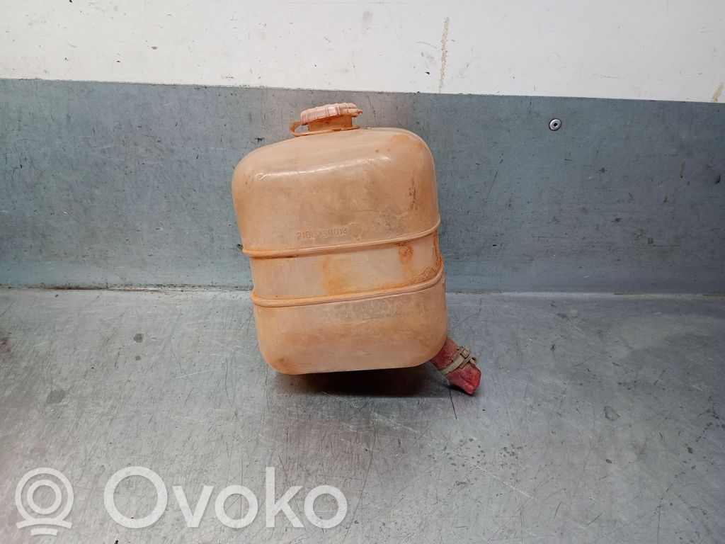 Lada Niva Vase d'expansion de carburant 