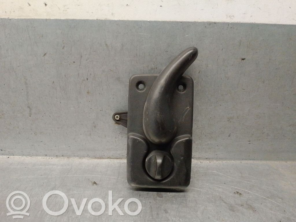 Renault Master II Takaoven sisäkahva 
