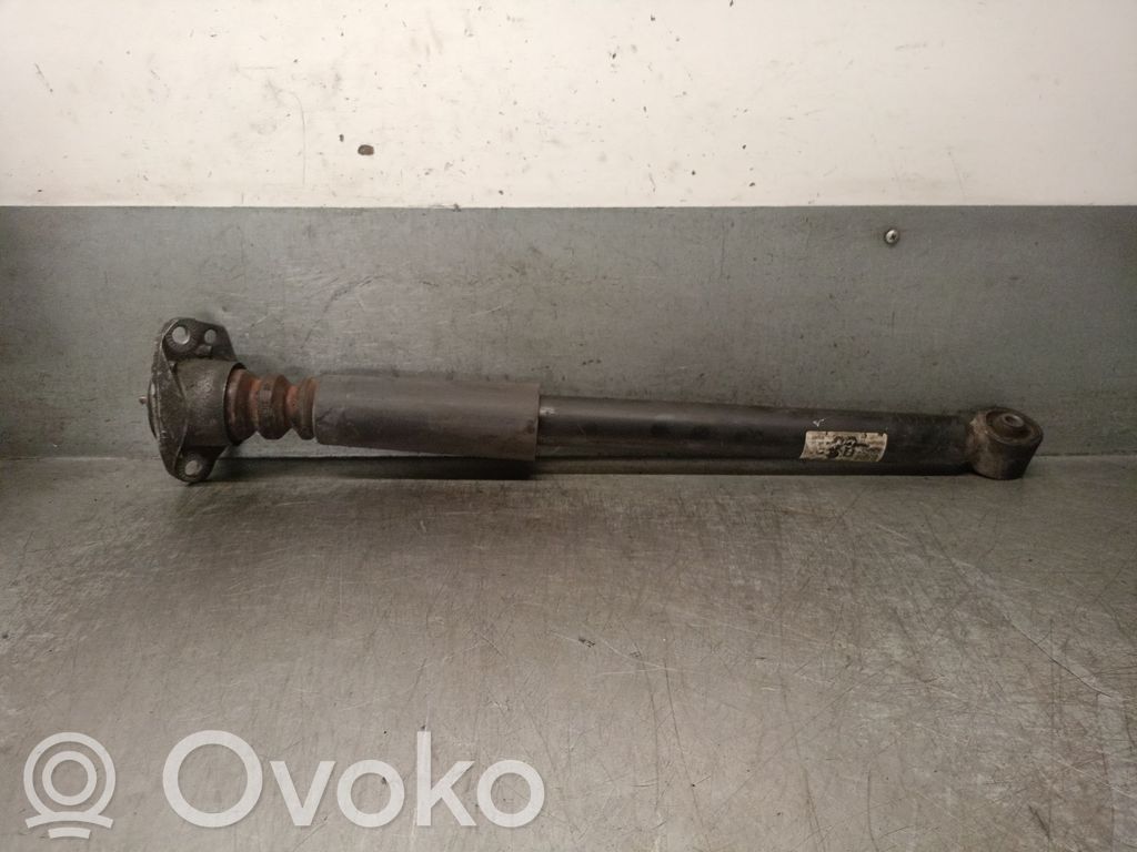 Audi A1 Takaiskunvaimennin 