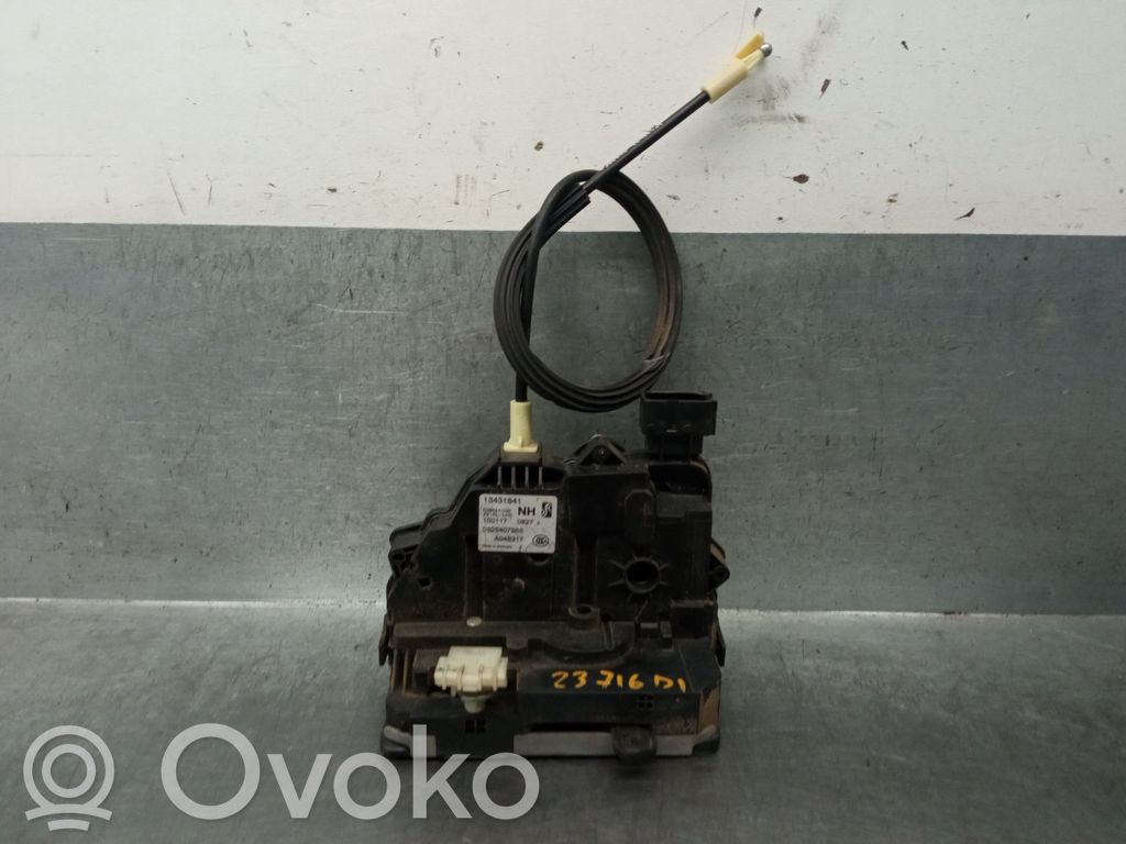 Opel Corsa E Türschloss vorne