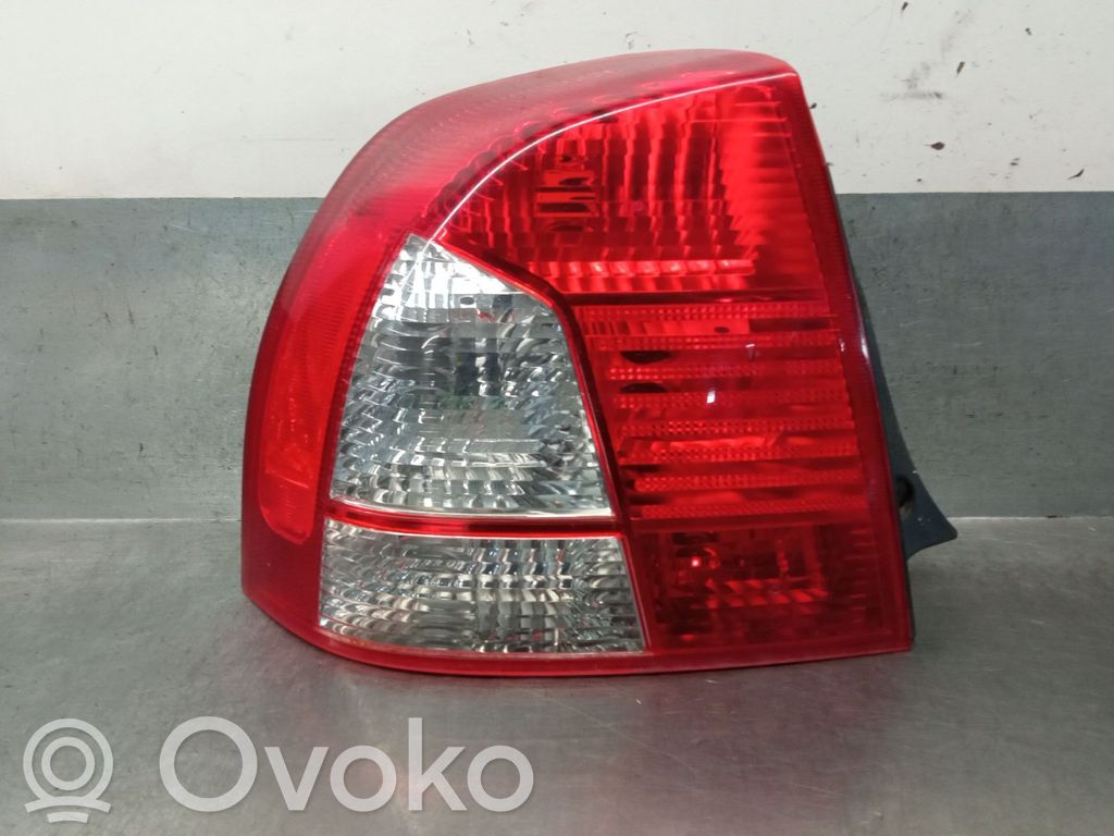 KIA Shuma Rückleuchte Heckleuchte