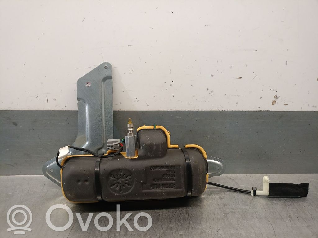 Volvo XC60 Motor încuietoare portbagaj 