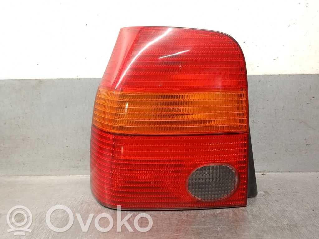 Seat Arosa Lampă spate în caroserie 