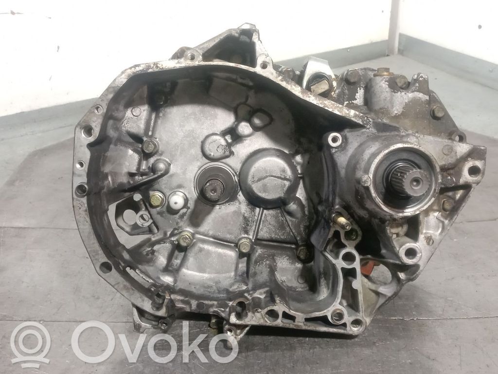 Renault Super R5 Boîte de vitesses manuelle à 5 vitesses 