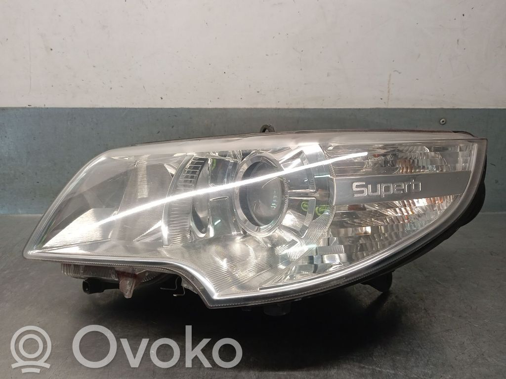 Skoda Superb B6 (3T) Scheinwerfer