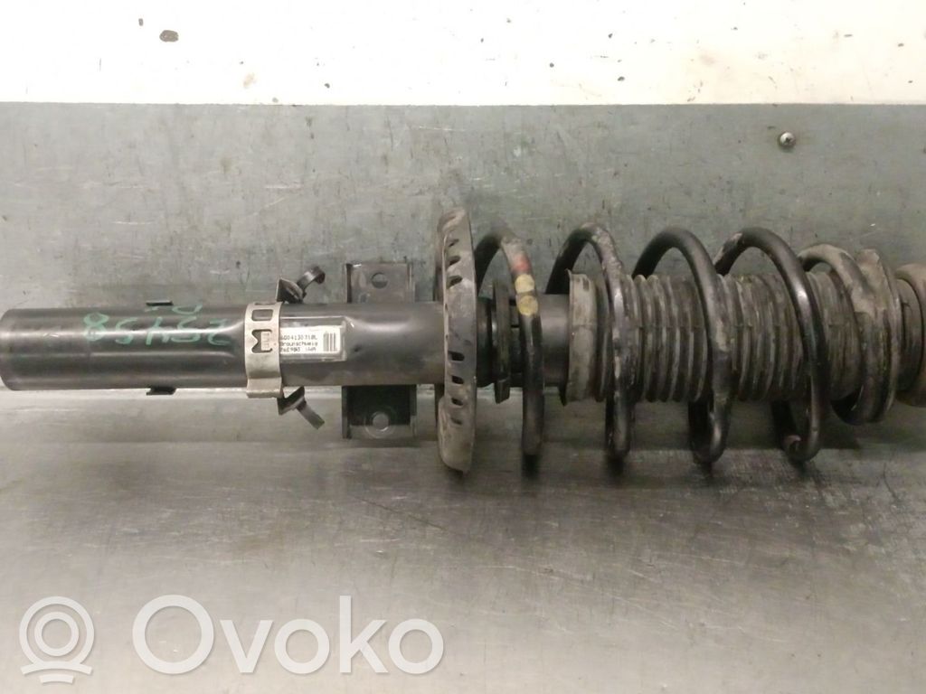 Skoda Fabia Mk2 (5J) Amortiguador delantero con muelle espiral 