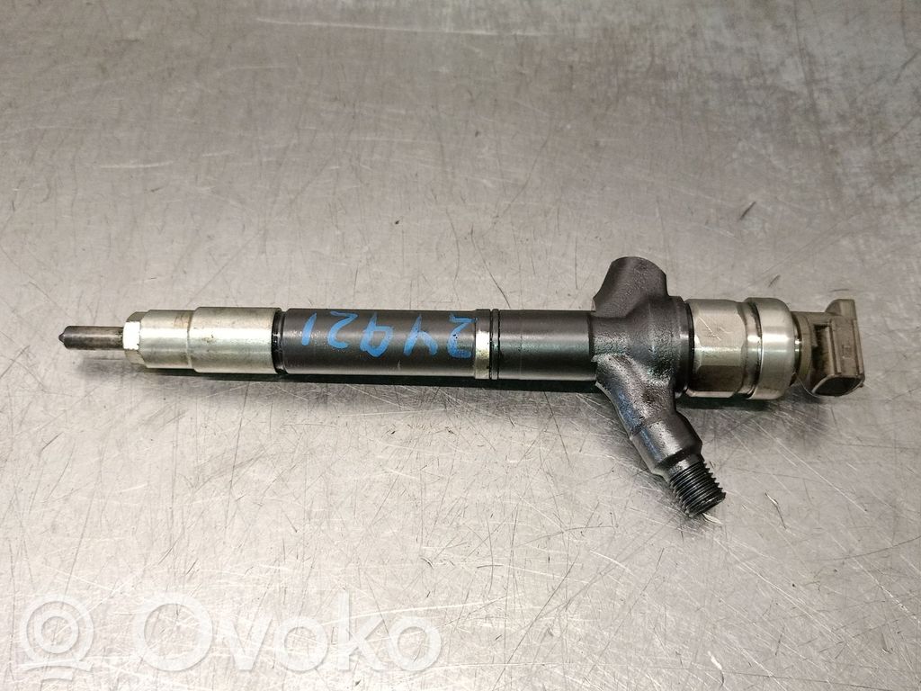 Toyota Avensis T250 Injektor Einspritzdüse