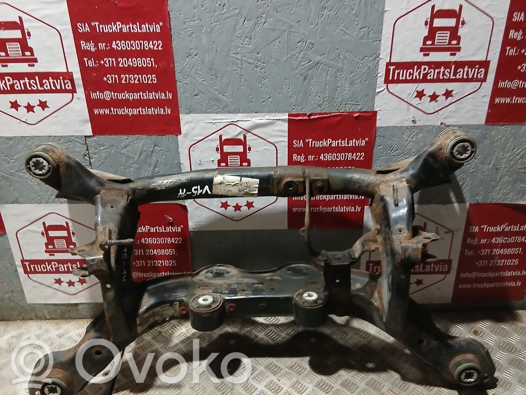 Eje trasero   31476647,31476647