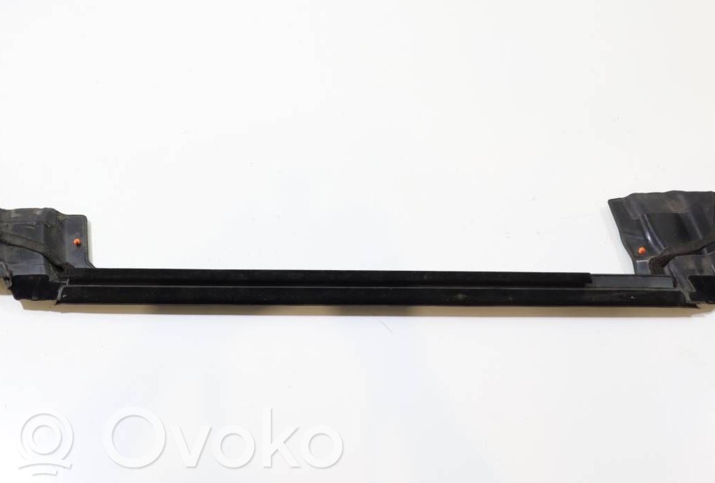 Tesla Model 3 Takaoven kumitiiviste 