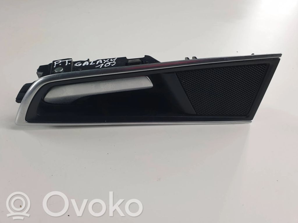 Priekšpusē slēdzene   W22207,D1R1A
