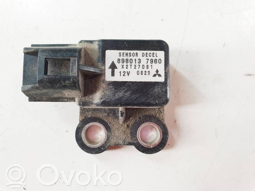 Isuzu D-Max Airbag deployment crash/impact sensor 
