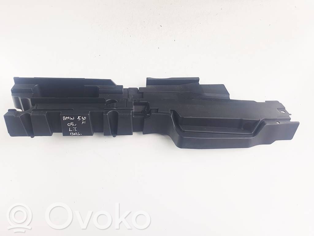 BMW 5 E60 E61 Autres éléments garniture de coffre 
