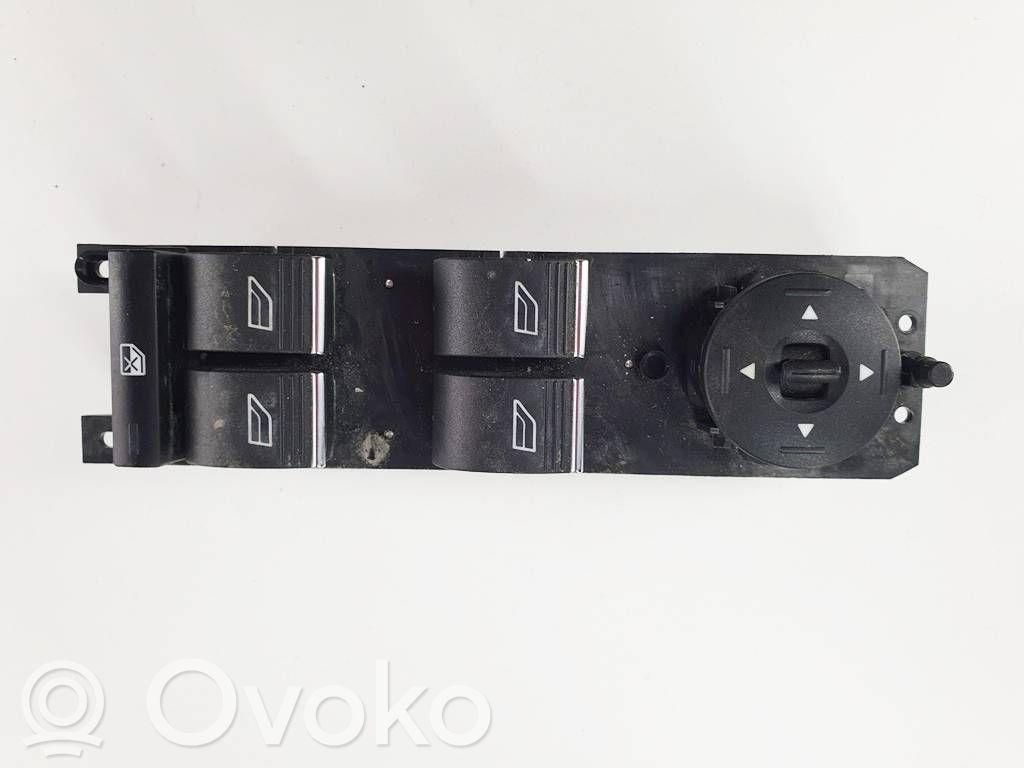 Ford Kuga II Electric window control switch 