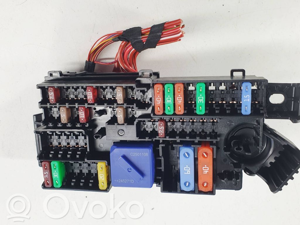 Mini F66 Relé de control de corriente 