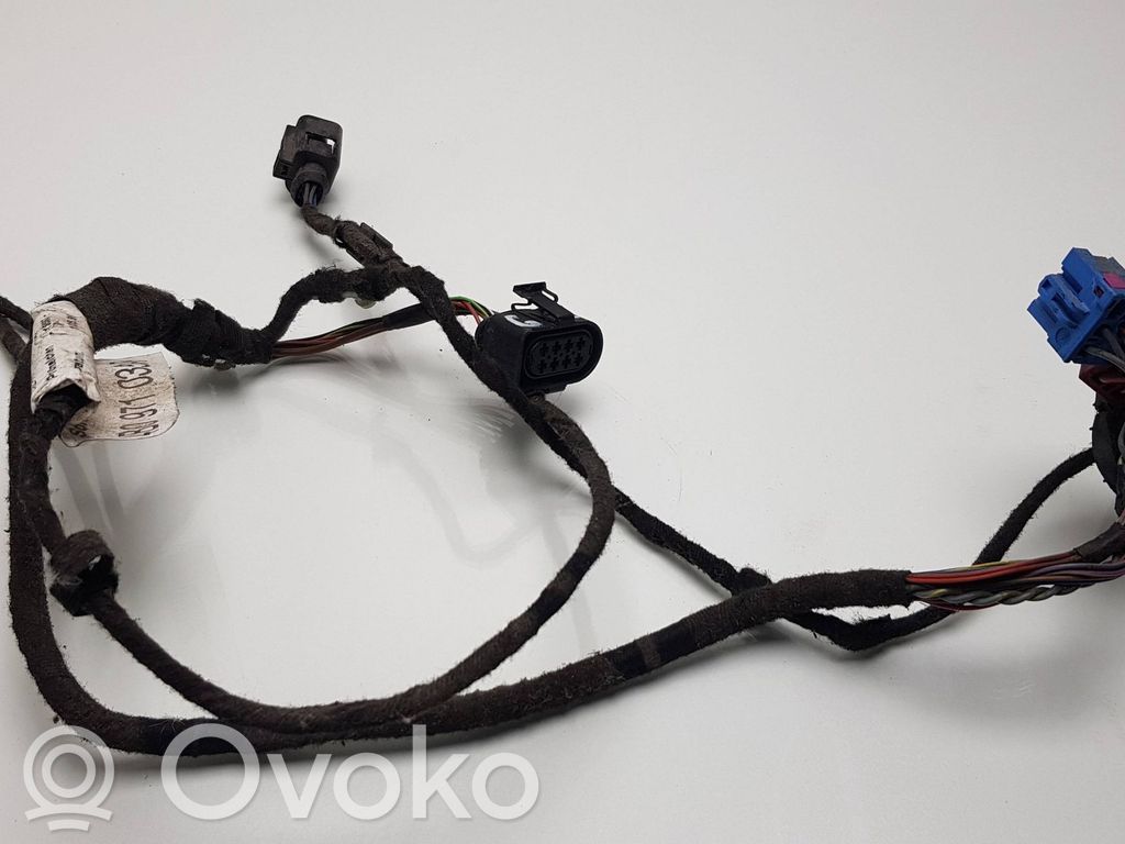 Cableado de puerta trasera   4B0971035AP