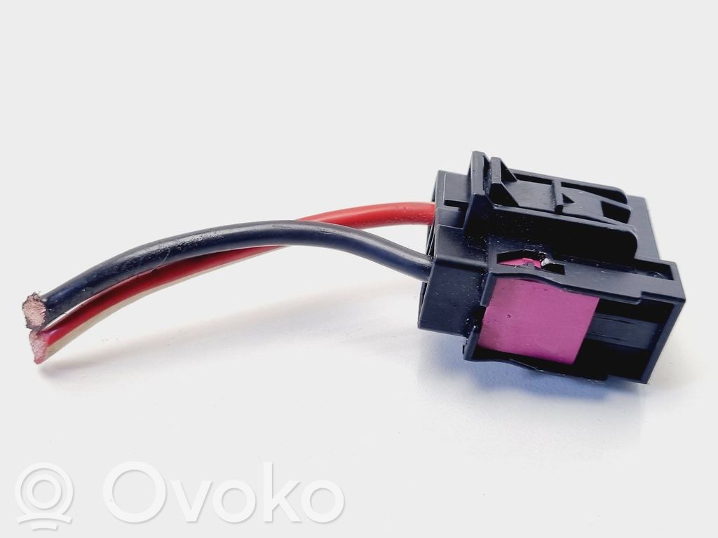 Volkswagen PASSAT B6 Inna wiązka przewodów / kabli 