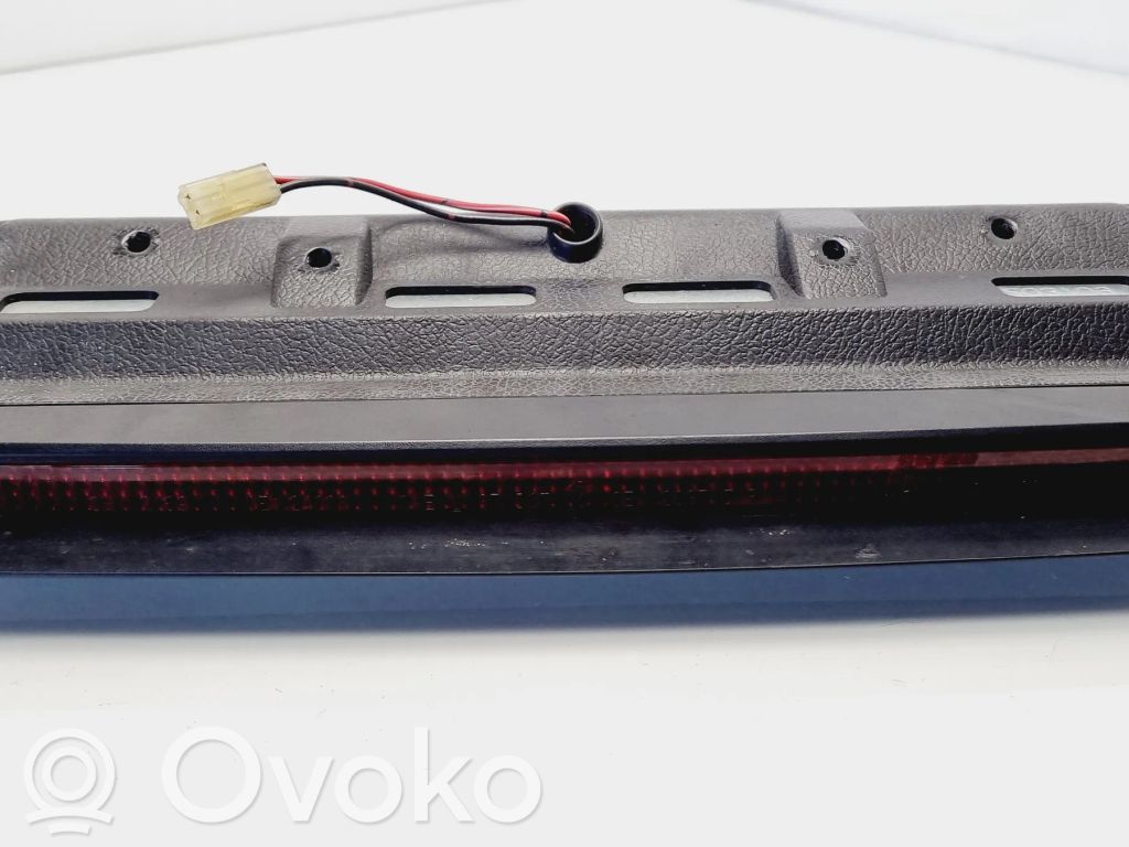 Subaru Legacy Third/center stoplight 
