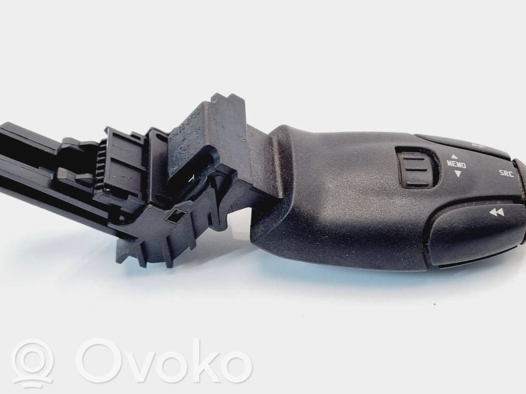 Multifunctional control switch/knob   9641796480