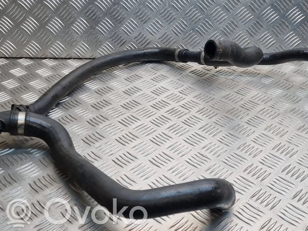 Ford Transit Engine coolant pipe/hose 