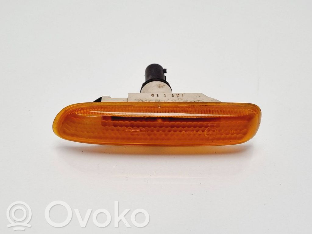 BMW 3 E46 Front fender indicator light 