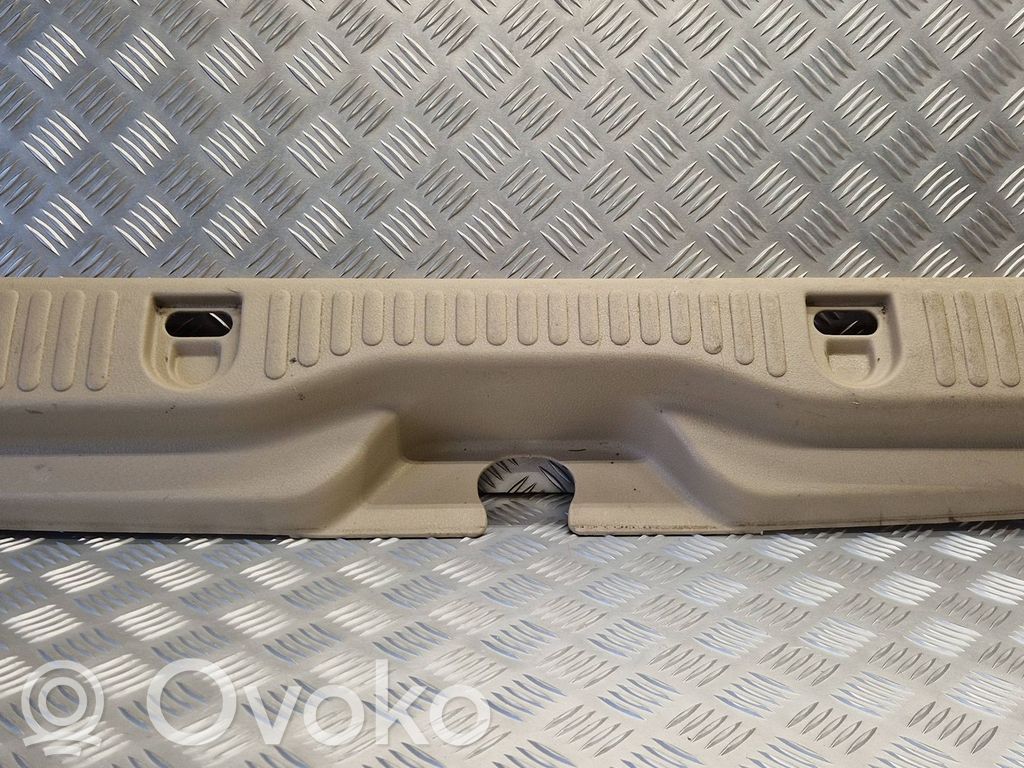 Protector del borde del maletero/compartimento de carga   5L2478404C08,5L2478404C08AAW