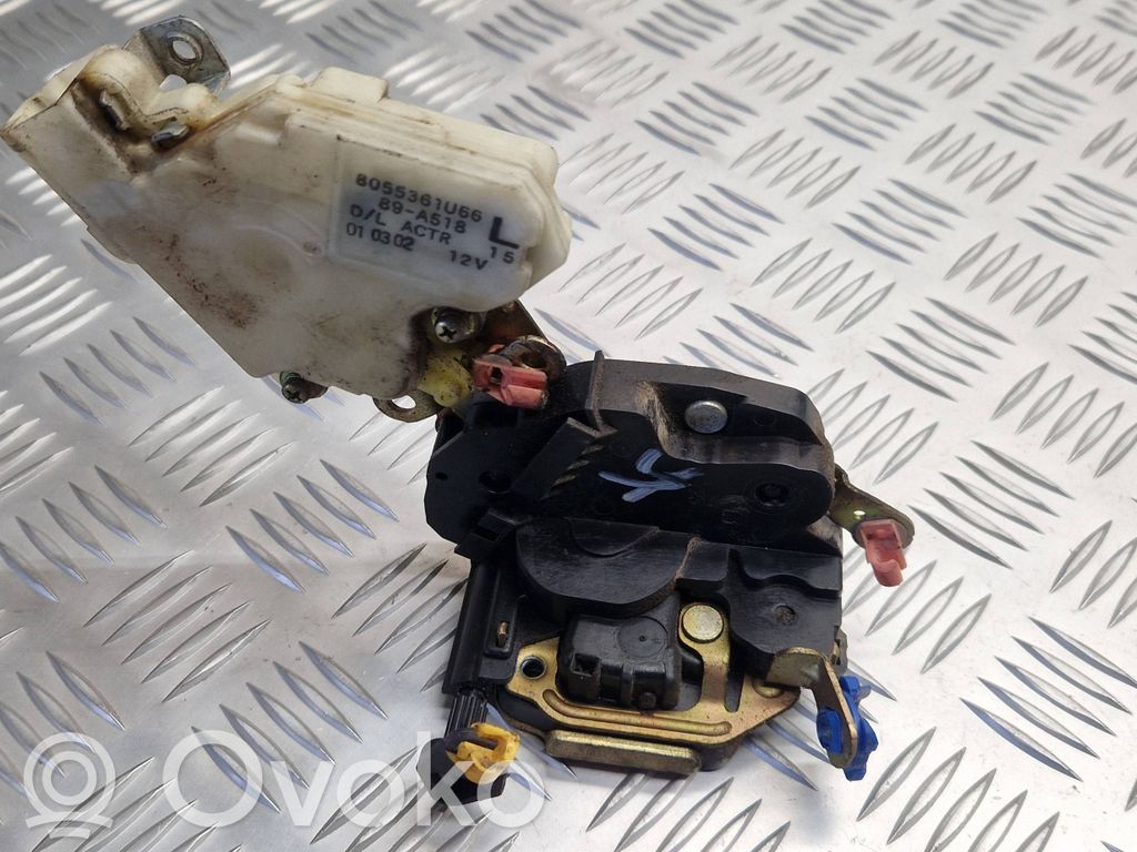 Nissan Almera N16 Zamek drzwi przednich 