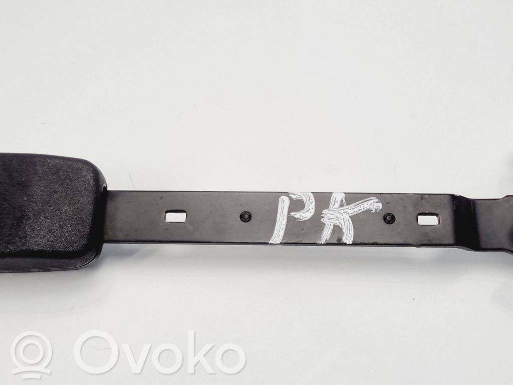 Volkswagen PASSAT B5 Front seatbelt buckle 