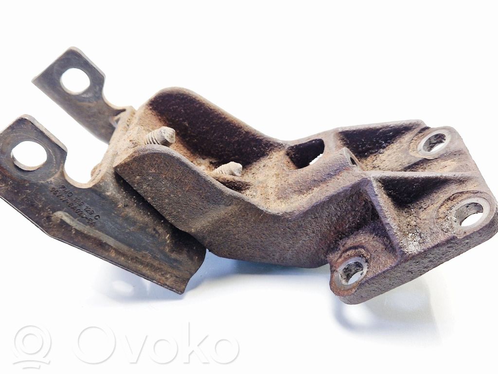Gearbox mounting bracket   7M0199129C
