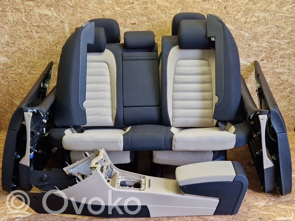 Volkswagen PASSAT CC Seat and door cards trim set 
