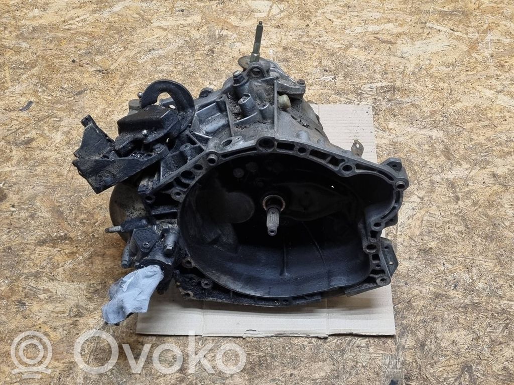 Peugeot 307 Manual 5 speed gearbox 