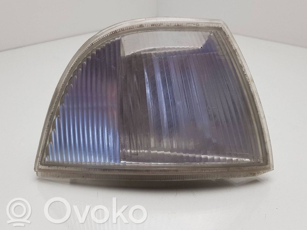 Front indicator light   60947200