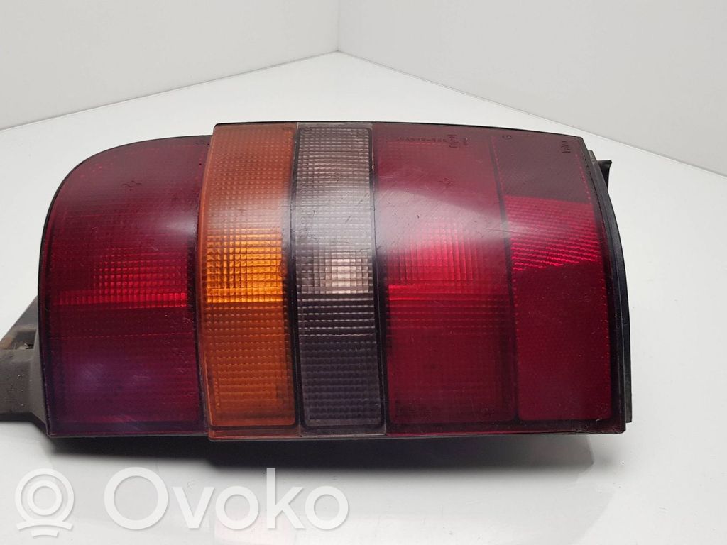 Renault Espace II Rear/tail lights 