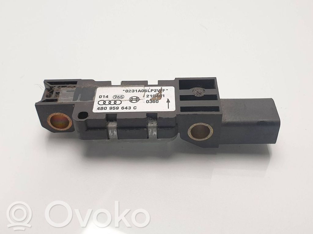 Audi A6 S6 C5 4B Czujnik uderzenia Airbag 
