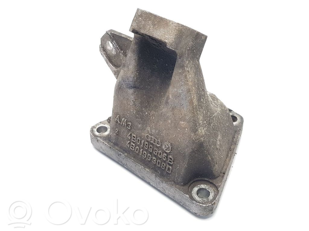 Audi A6 S6 C5 4B Engine mounting bracket 