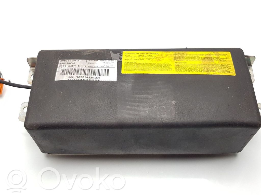 BMW 7 E38 Airbag pasager 