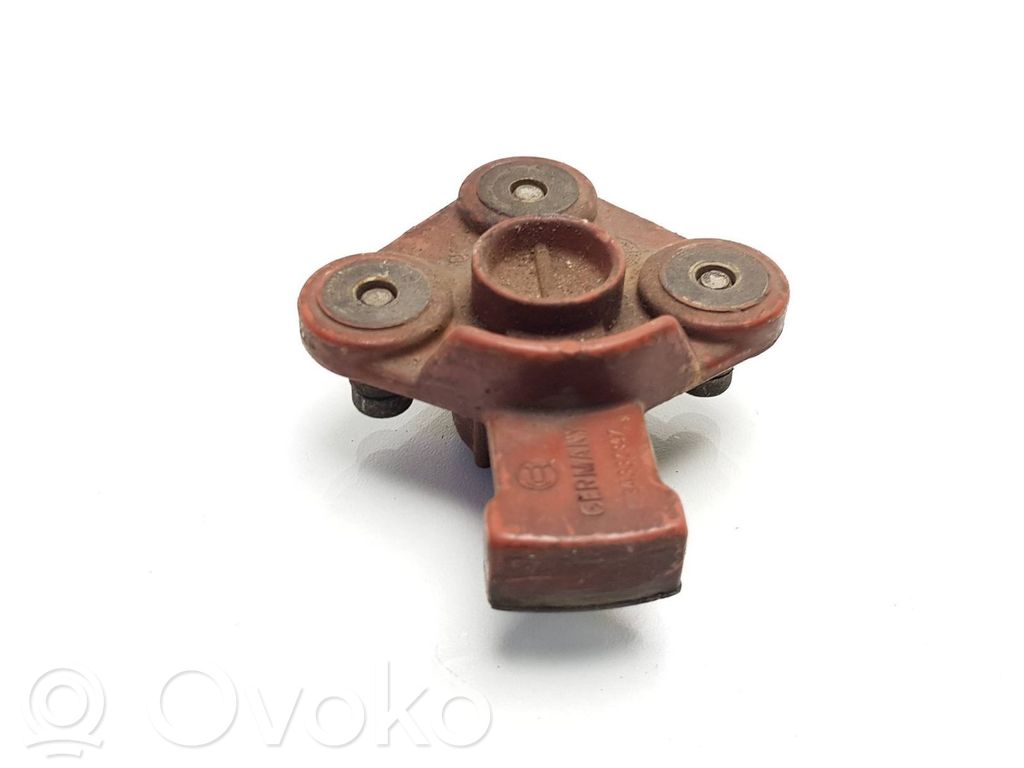 BMW 3 E30 Ignition distributor 