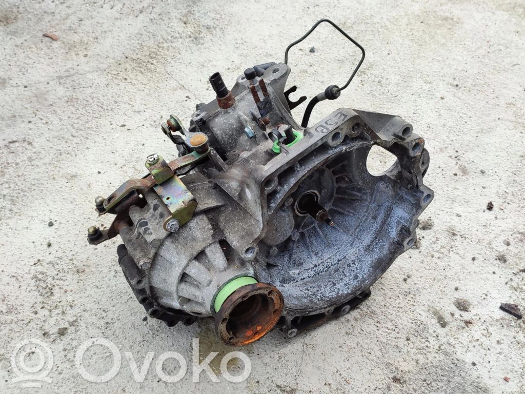 Volkswagen Golf IV Manualna 5-biegowa skrzynia biegów 