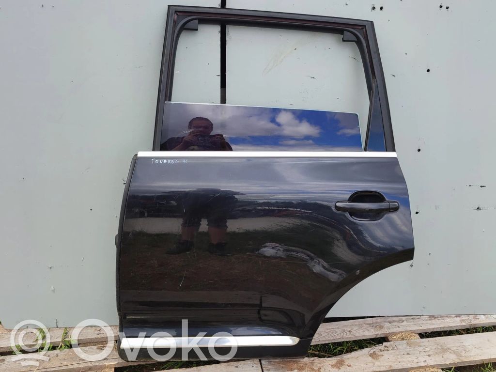 Volkswagen Touareg I Galinės durys 