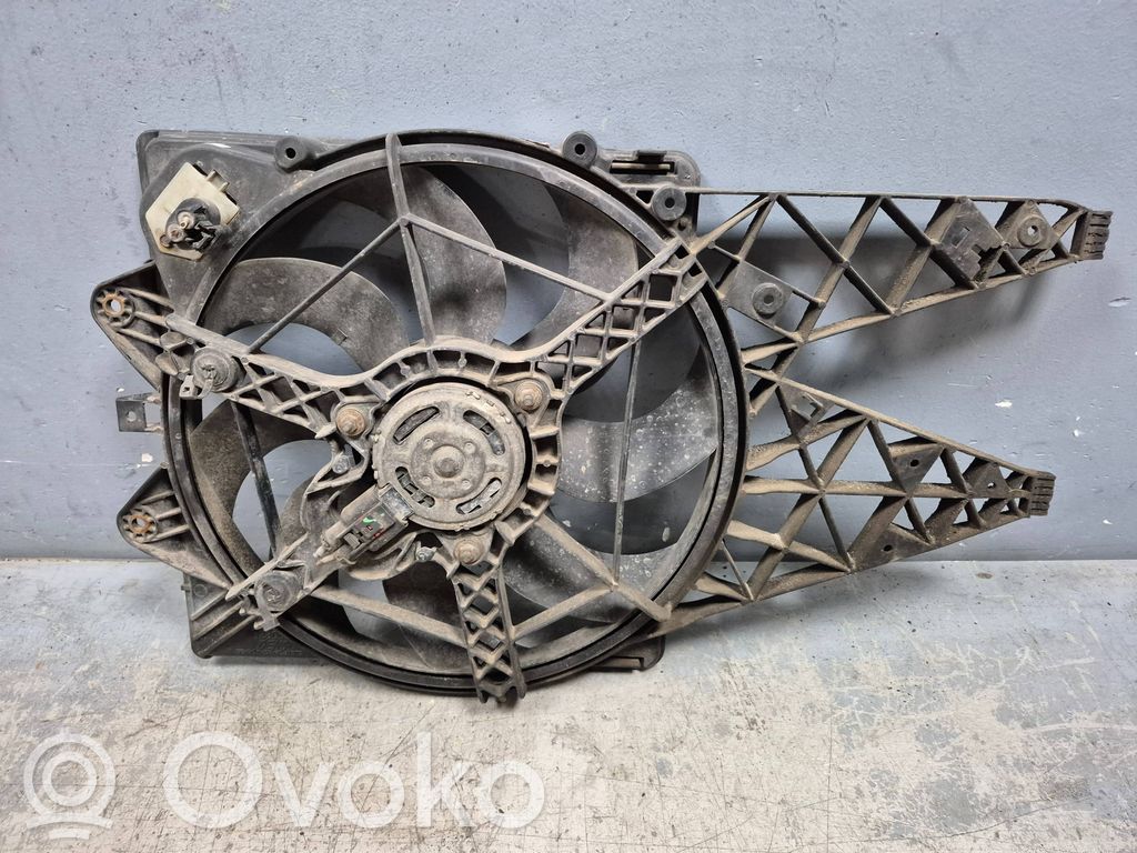 Fiat Bravo Elektrinis radiatorių ventiliatorius 