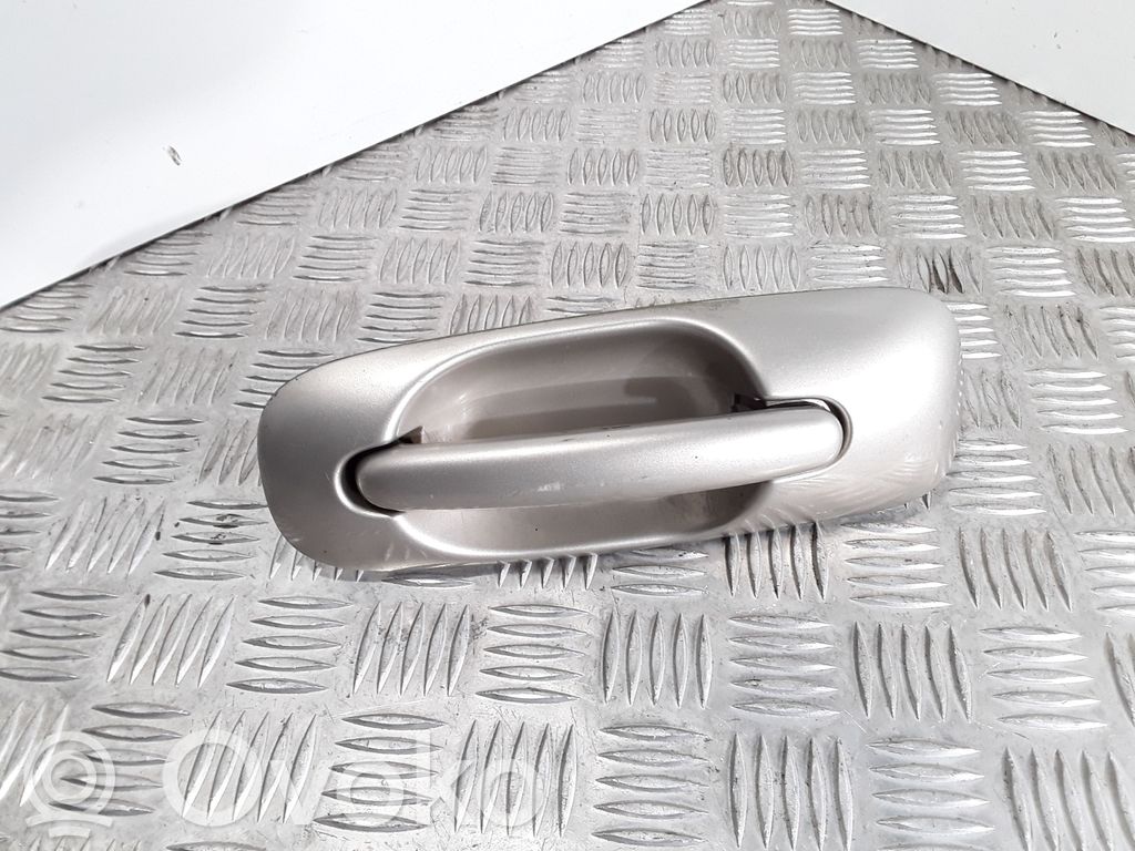 Manecilla externa puerta trasera   SR7154