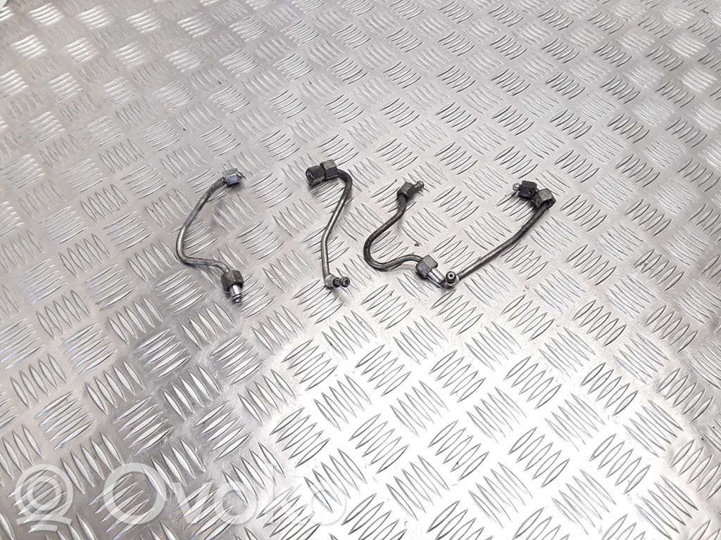Fuel line pipe