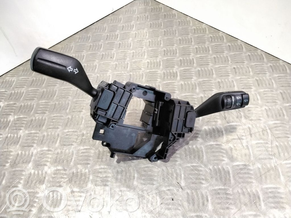 Ford Focus Commodo, commande essuie-glace/phare 